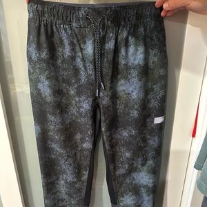 Legends Carson Pant (joggers). NWOT Size M